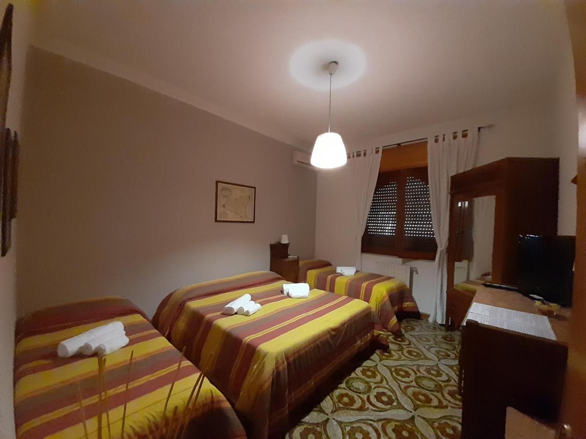 B&B La Giara Nicolosi Bagian luar foto