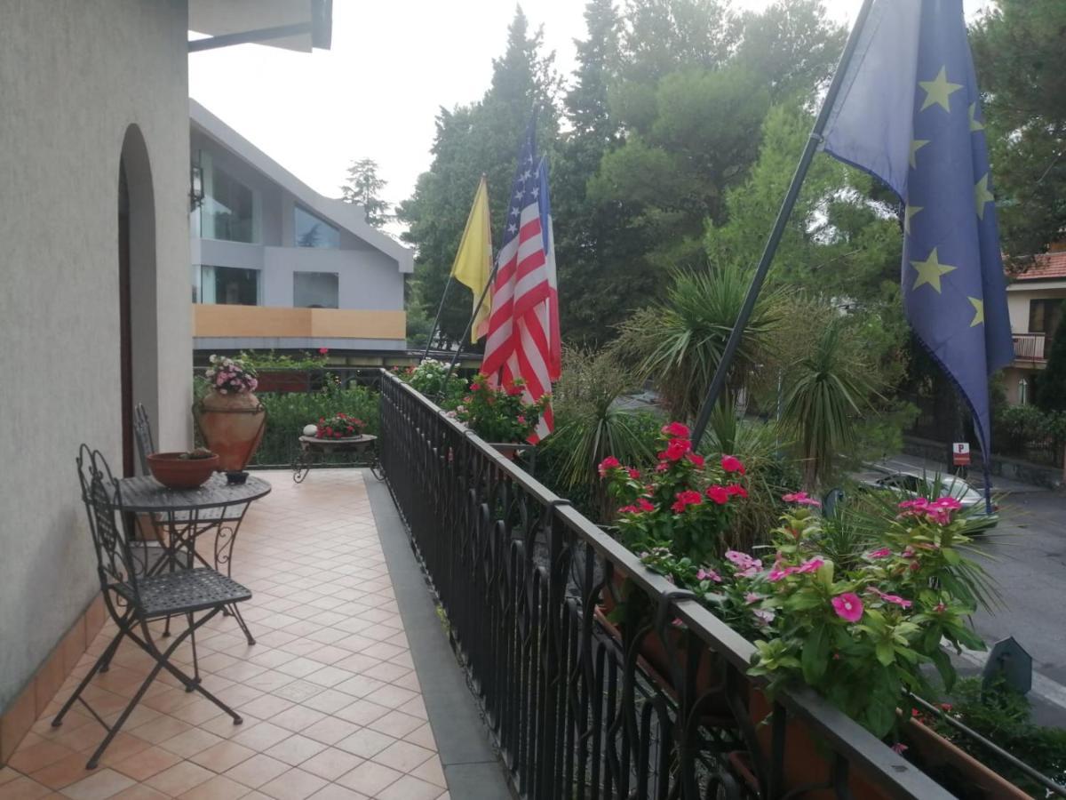 B&B La Giara Nicolosi Bagian luar foto