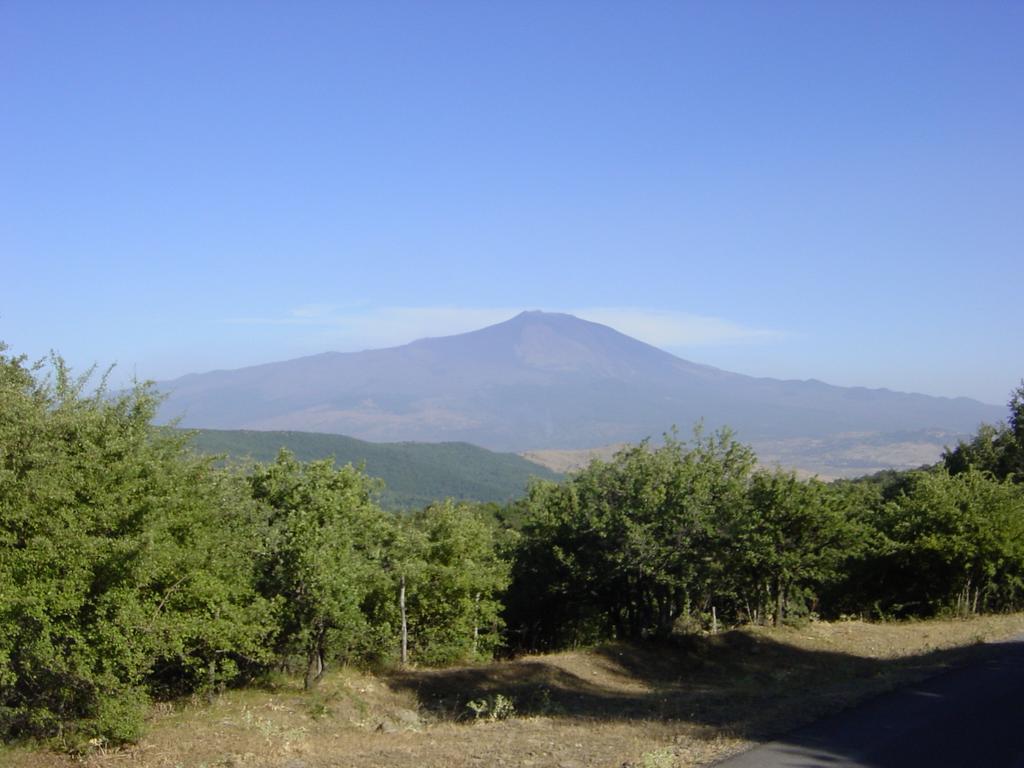 B&B La Giara Nicolosi Bagian luar foto