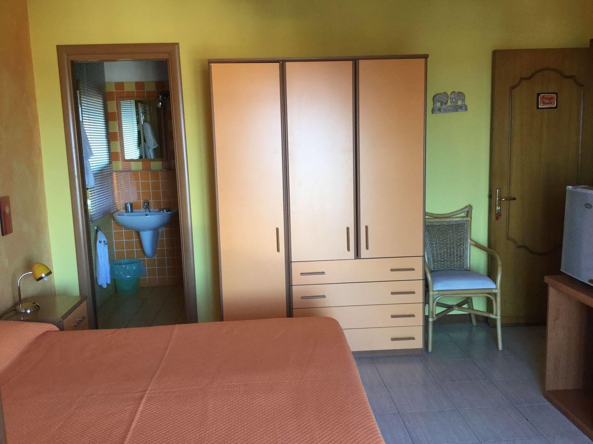 B&B La Giara Nicolosi Bagian luar foto