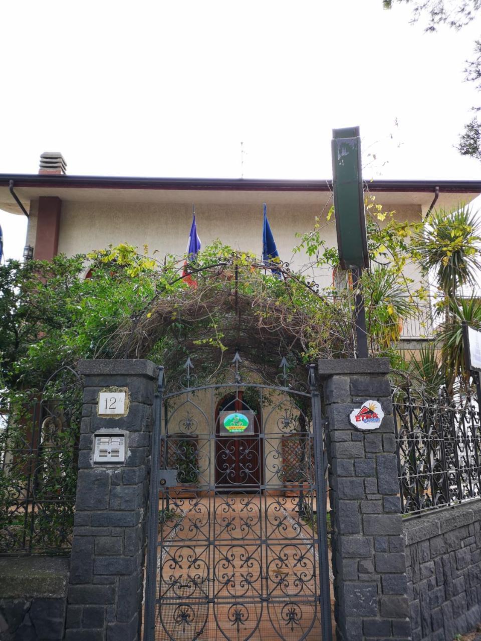 B&B La Giara Nicolosi Bagian luar foto